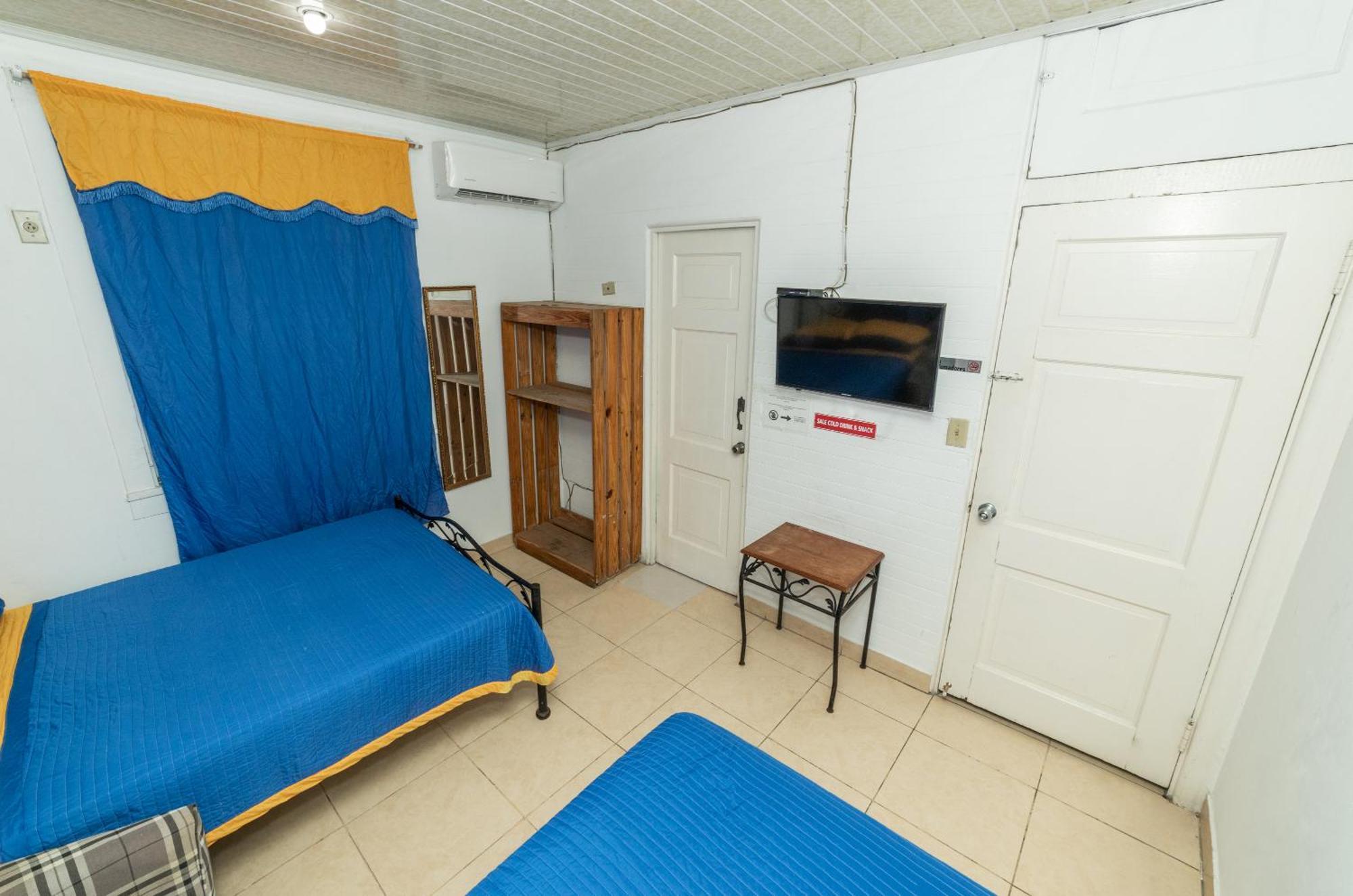 Hostal Amador Familiar Панама Номер фото